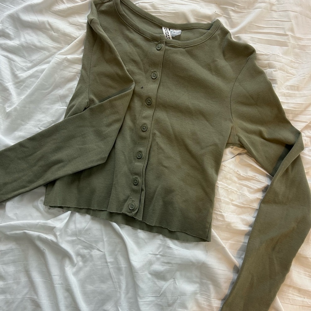 H&M long sleeve top